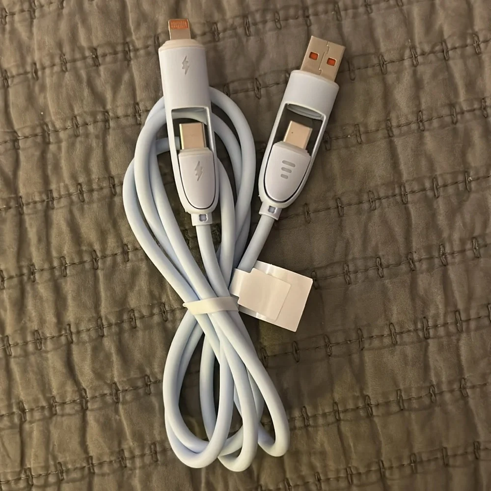🎁 Convertible Charging Cable